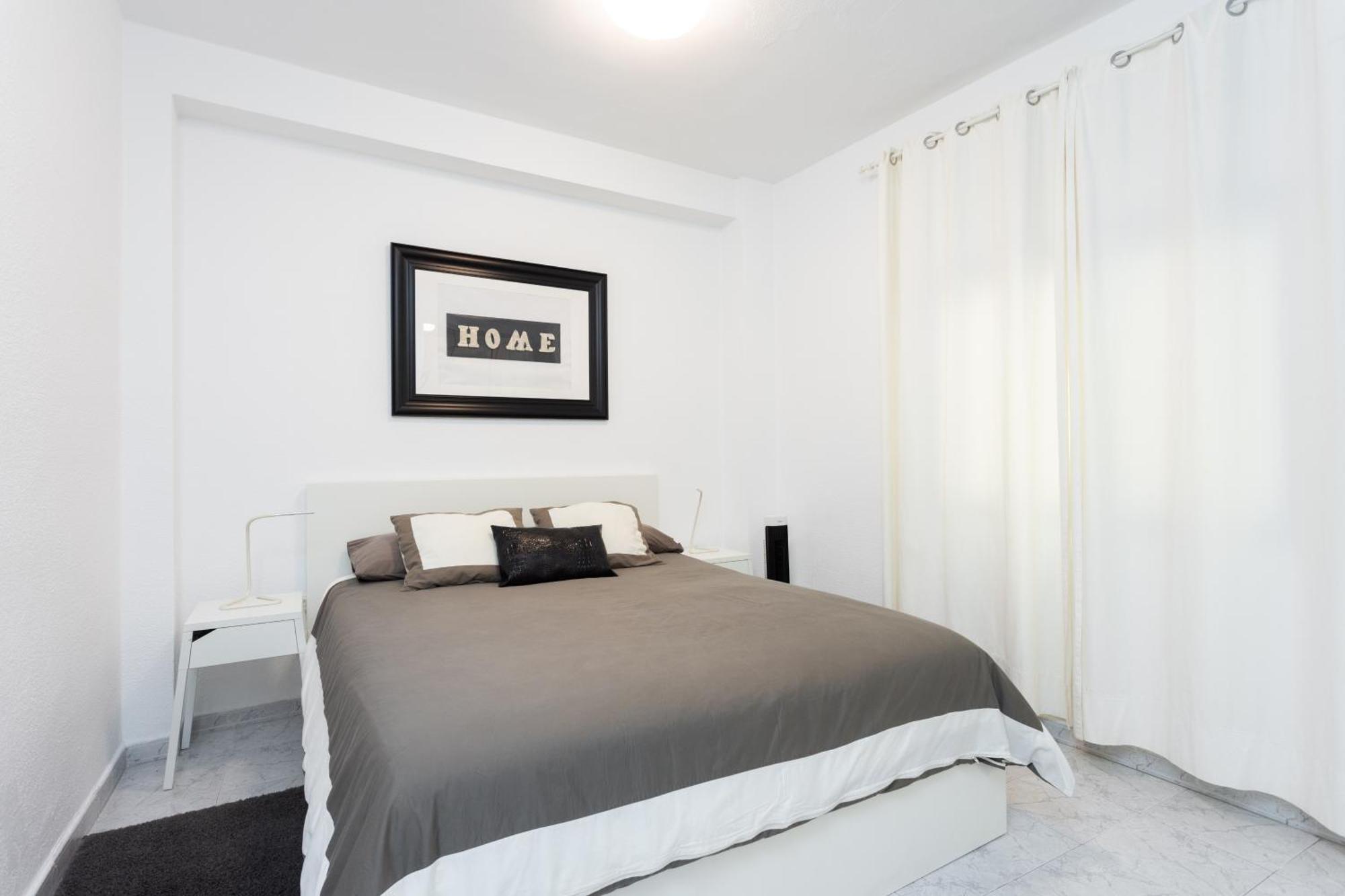 Home2Book Cozy Apt La Marina, Santa Cruz Center Eksteriør billede