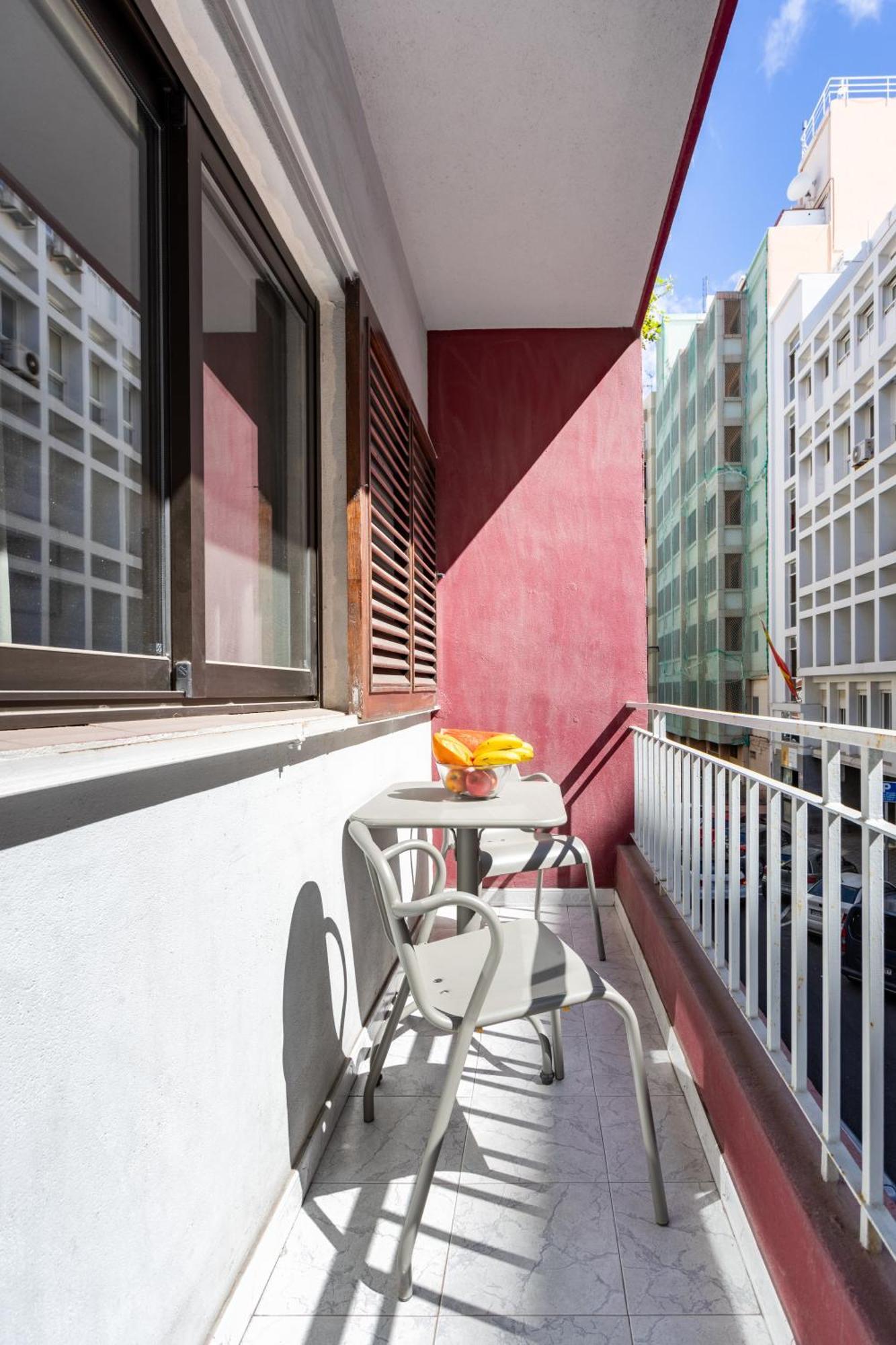 Home2Book Cozy Apt La Marina, Santa Cruz Center Eksteriør billede